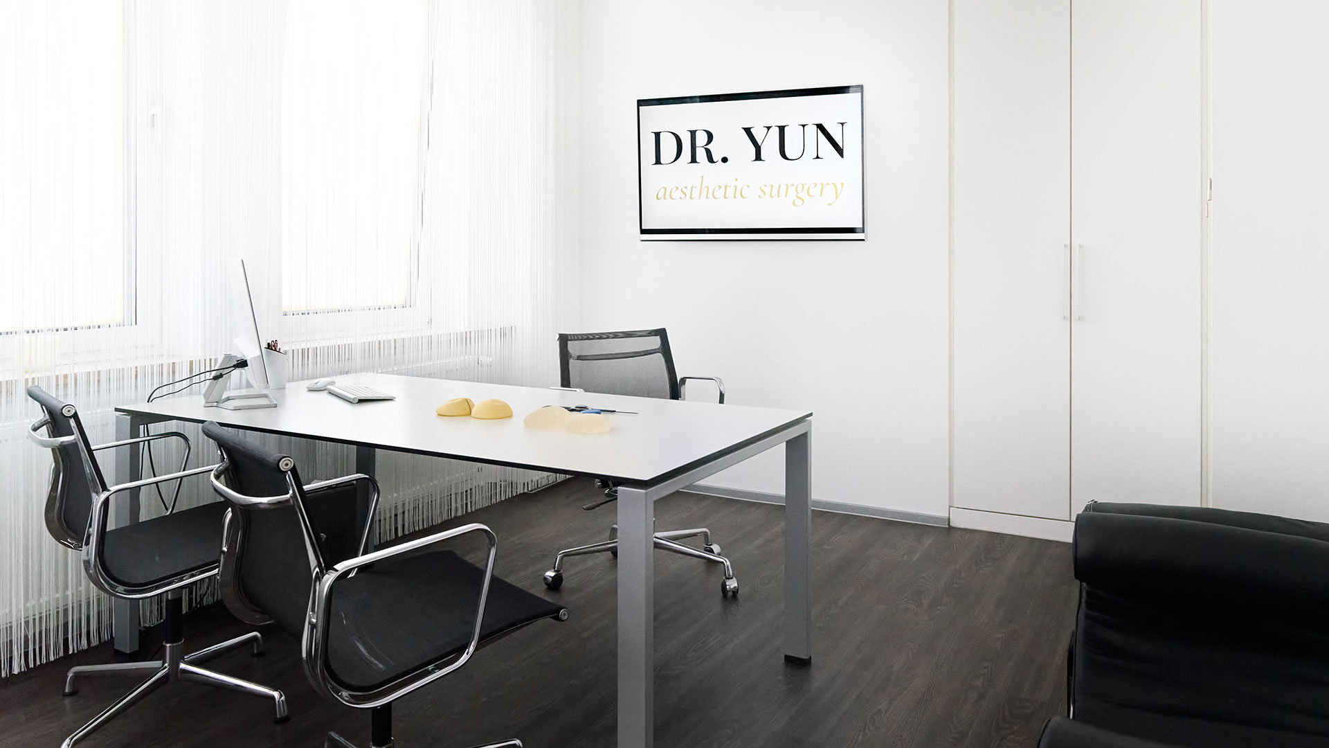 behandlungsraum-2-dr-yun